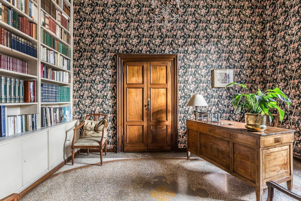 Ca' Affresco 2 Appartement *